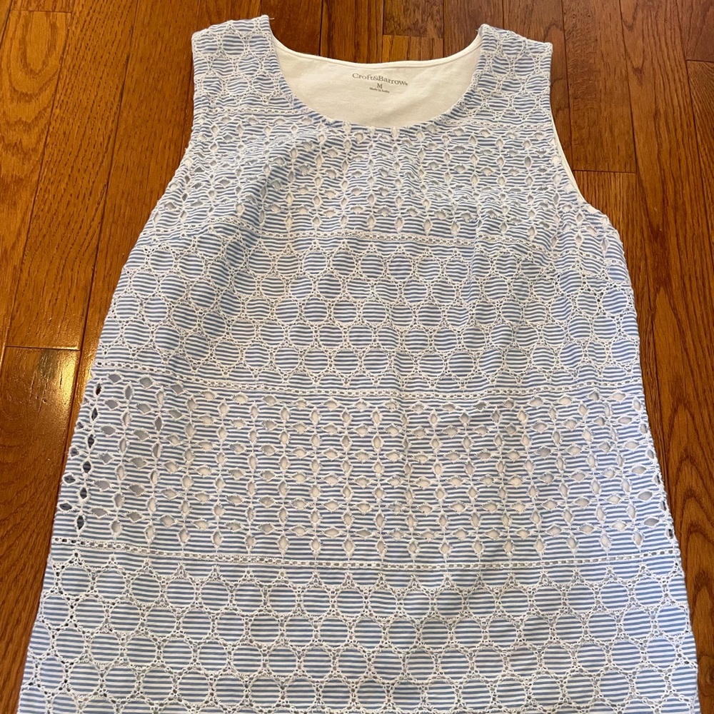 Croft & Barrow Blue and White Textured Top